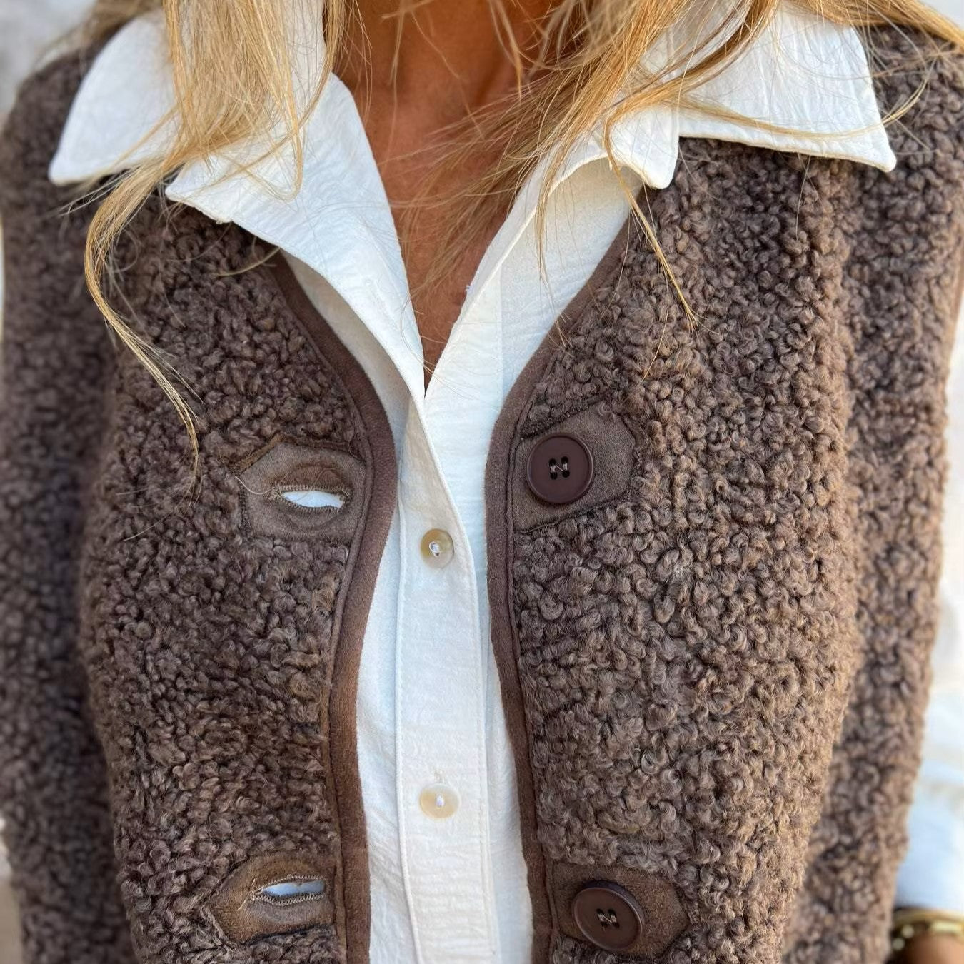 Mieke – Warm Teddyvest | Gezellig, Flatterend & Heerlijk Comfortabel